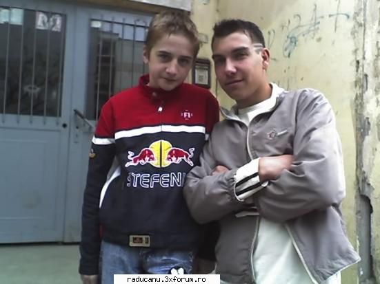 Poza............Misto:D - Aici sunt eu si vreau sa te cunosc si pe - Poze Cu RaduKanu